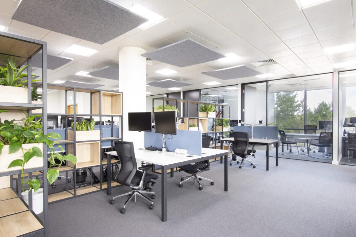 The Versatile Solution for Acoustic and Aesthetic Improvement: Ceiling Rafts